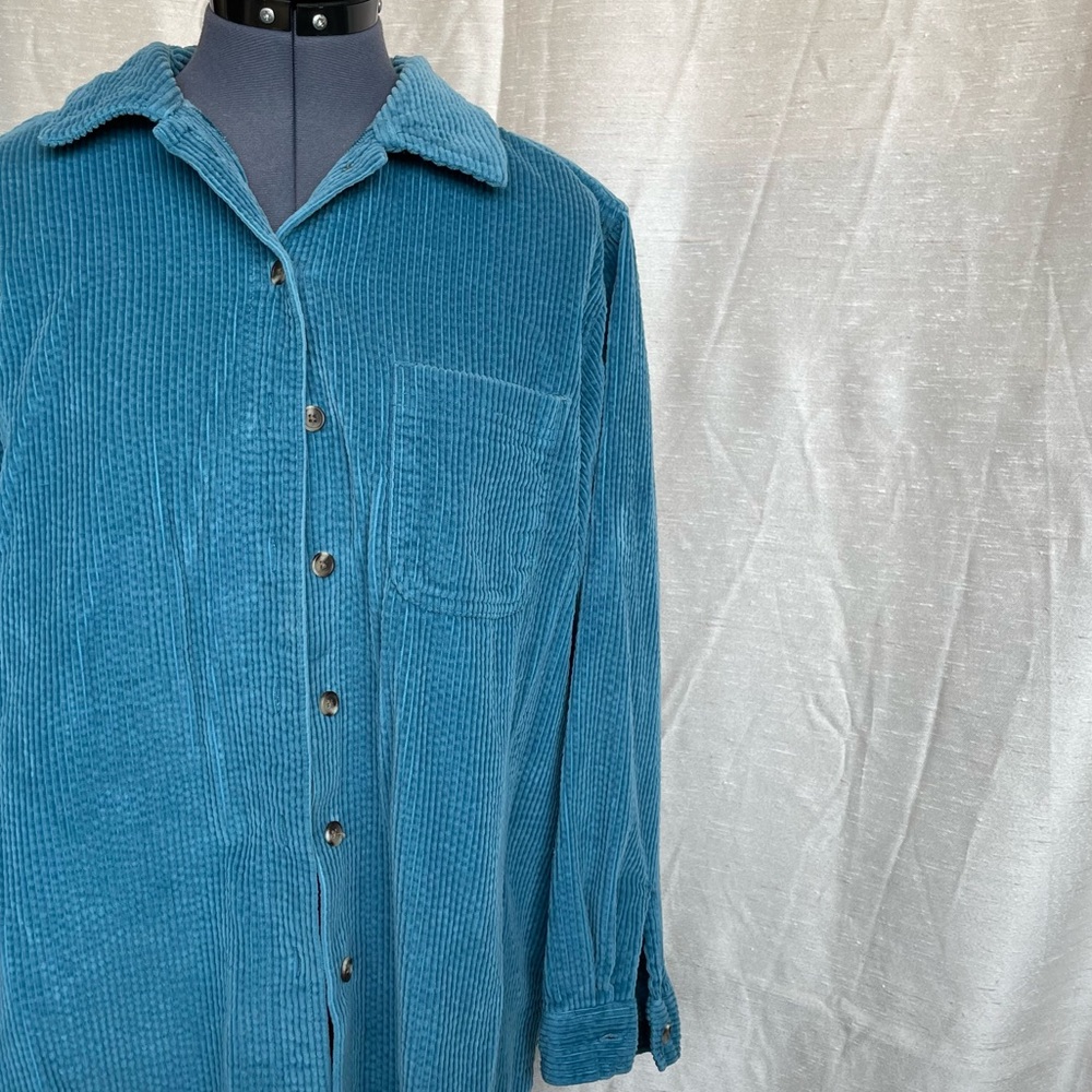 LL Bean Comfort Corduroy Relaxed Shirt, women’s M